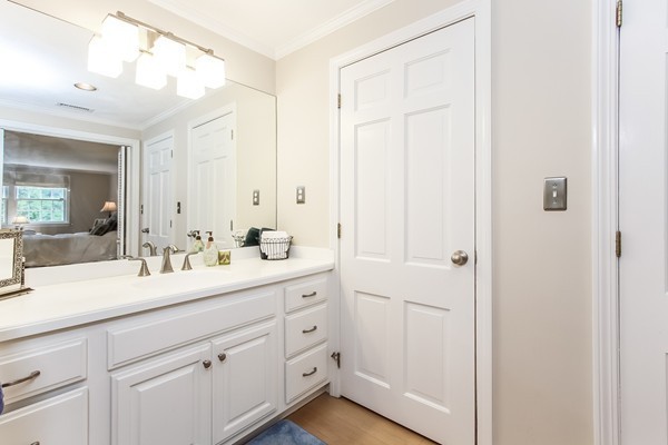 73 Berry Circle Hamilton, MA 01982 - Photo 16 of 29 Gallery Image 16