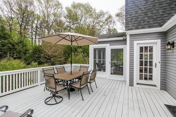 73 Berry Circle Hamilton, MA 01982 - Photo 19 of 29 Gallery Image 19
