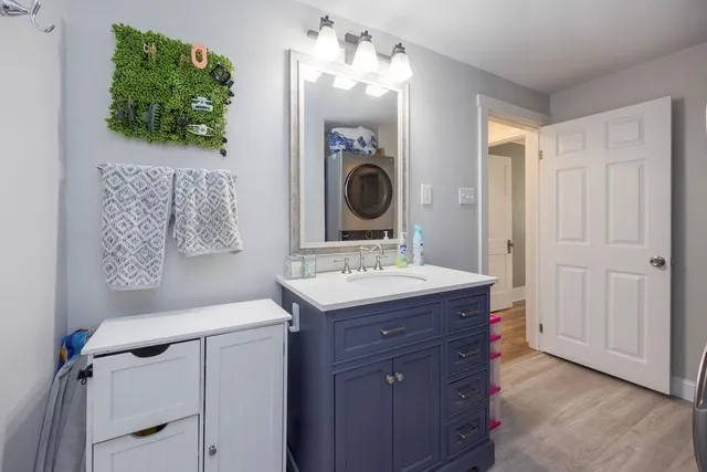 $299,000 | 3765 Highway 5, Fairlee, VT 05033