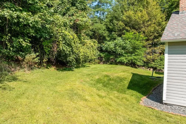 $299,000 | 3765 Highway 5, Fairlee, VT 05033