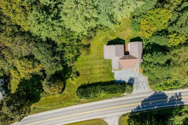 $299,000 | 3765 Highway 5, Fairlee, VT 05033