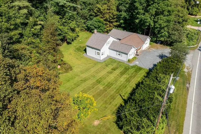 $299,000 | 3765 Highway 5, Fairlee, VT 05033