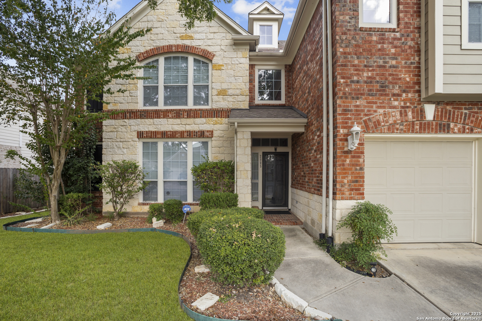 2985 Prairie Seguin, TX 78155 - Photo 2 of 35