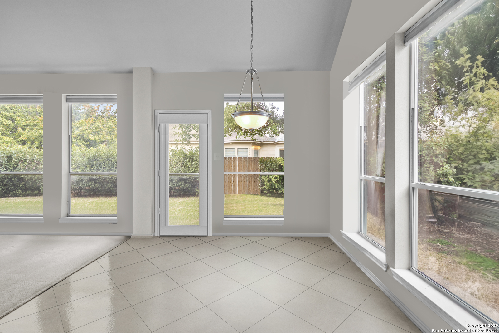 2985 Prairie Seguin, TX 78155 - Photo 8 of 35