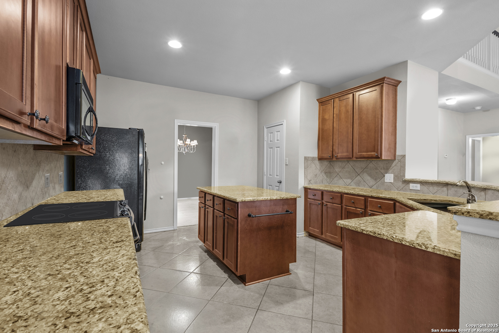 2985 Prairie Seguin, TX 78155 - Photo 9 of 35