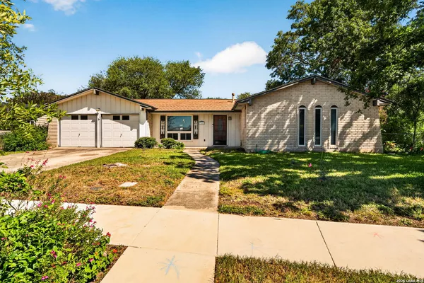 $1,995 | 7239 Bridle Path, San Antonio, TX 78240