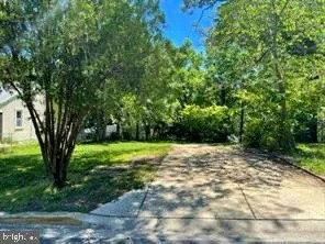 $425,000 | 6505 Kansas Lane, Takoma Park, MD 20912