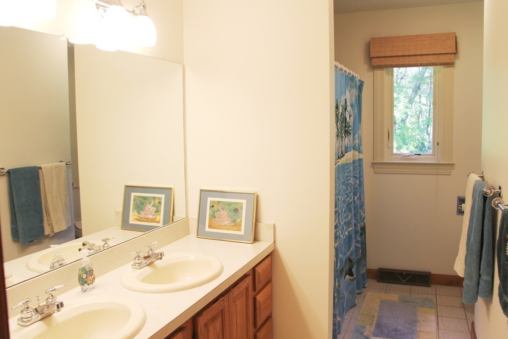 11 Breezy Point Road Acton, MA 01720 - Photo 22 of 30 Gallery Image 22