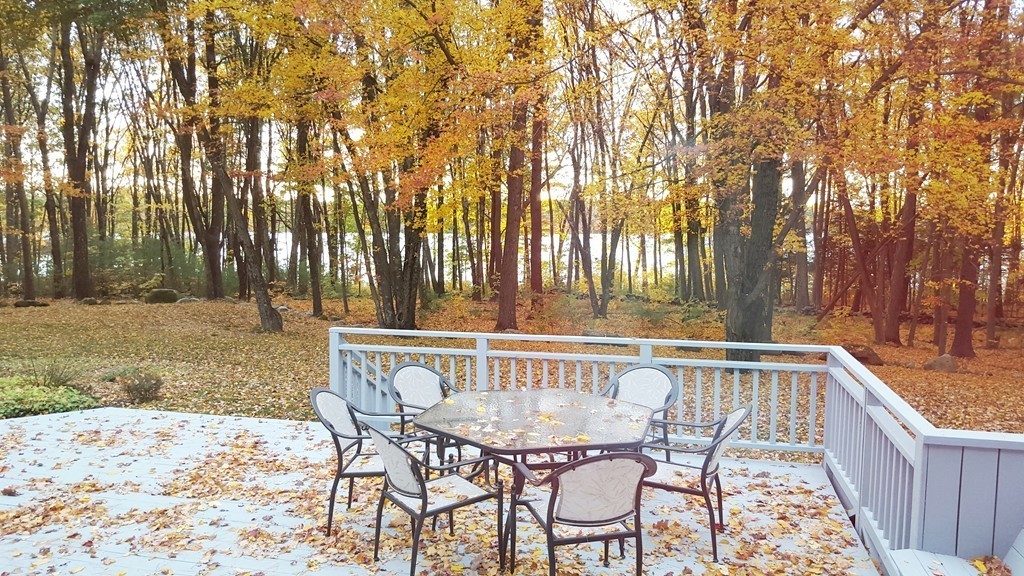 11 Breezy Point Road Acton, MA 01720 - Photo 7 of 30 Gallery Image 7