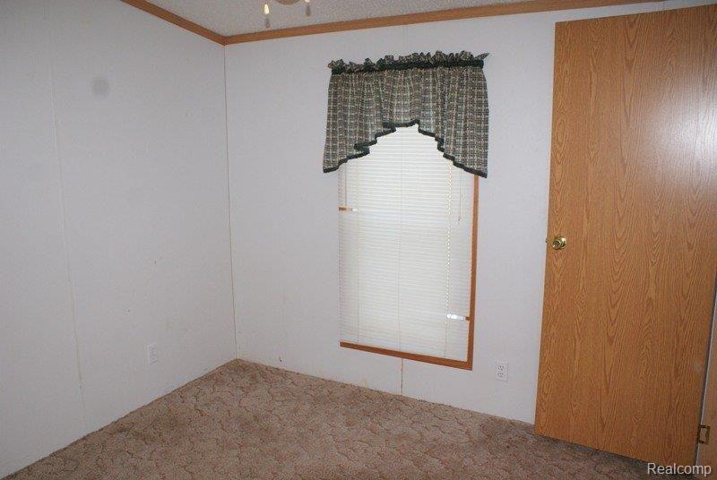 6426 Bricker Road Melvin, MI 48454 - Photo 11 of 23 DSC06293.JPG