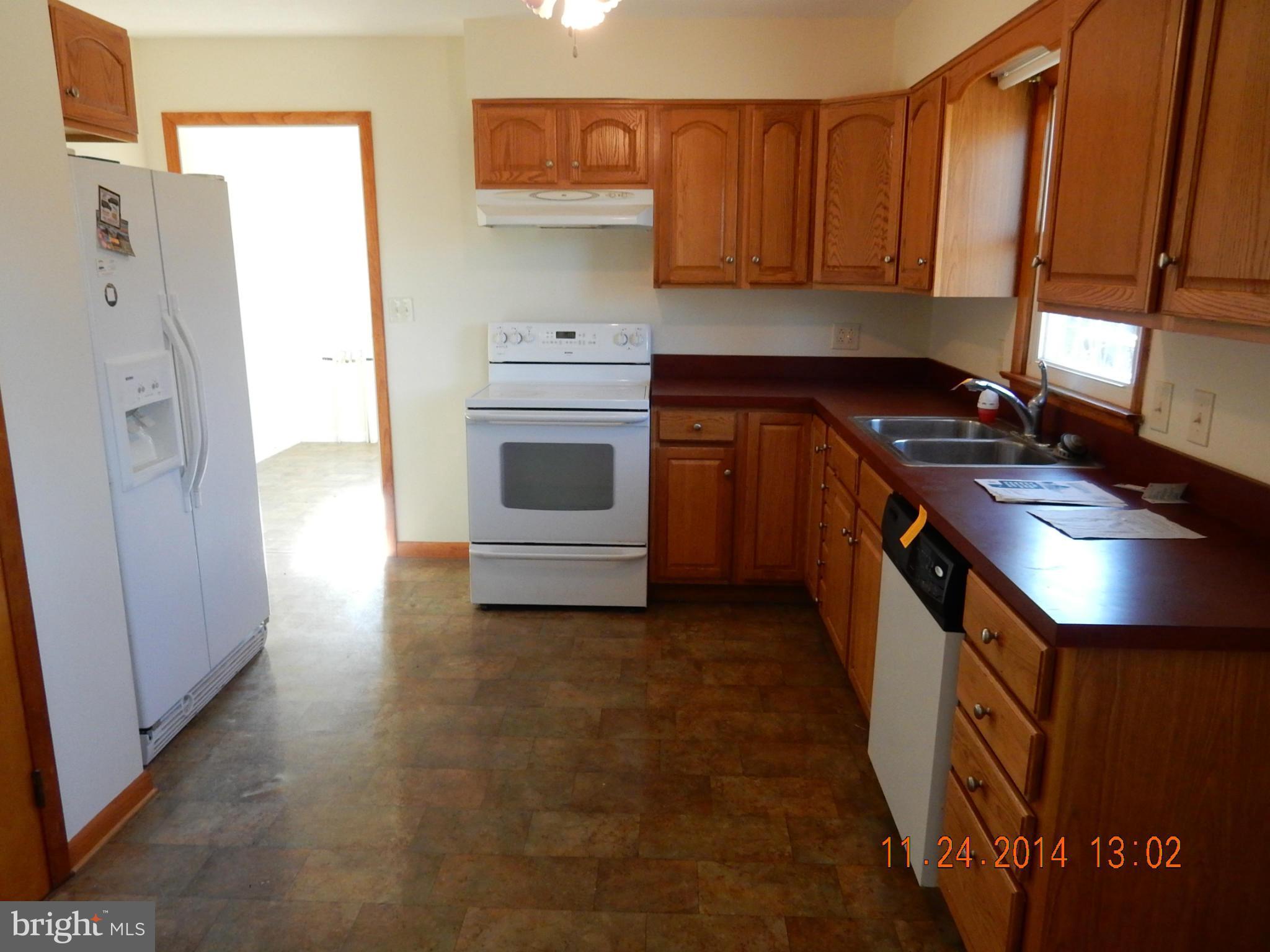 130 Reunion Corner Road Gerrardstown, WV 25420 - Photo 5 of 19 Kitchen