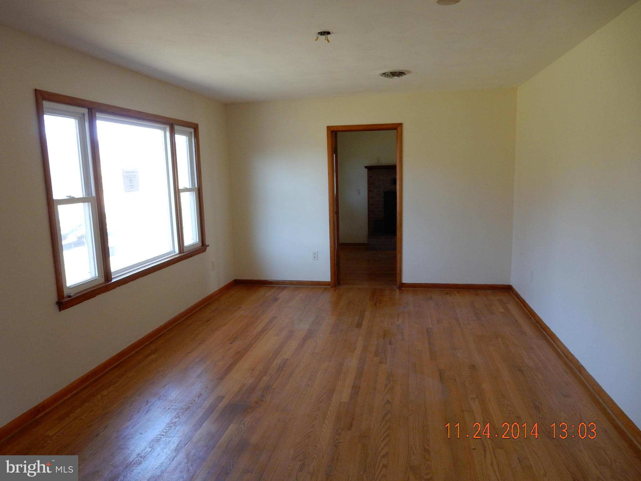 130 Reunion Corner Road Gerrardstown, WV 25420 - Photo 7 of 19 Living Room