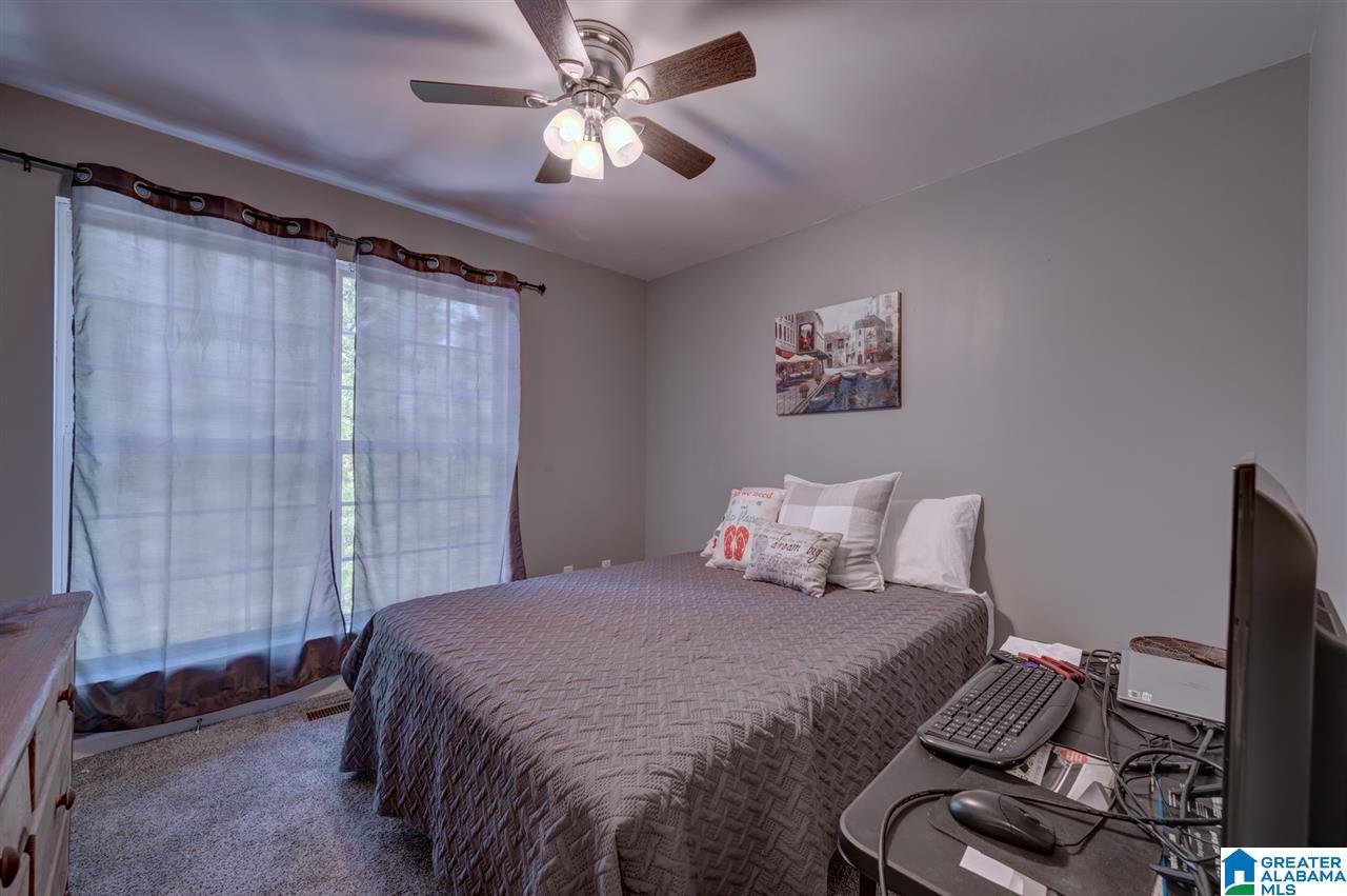 1023 Mountain Lake Road Warrior, AL 35180 - Photo 16 of 29