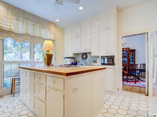 582 Tucker Road Pawleys Island, SC 29585 - Photo 9 of 40 Gallery Image 9
