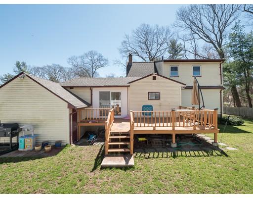 98 Wilmarth Road Randolph, MA 02368 - Photo 11 of 30 Gallery Image 11