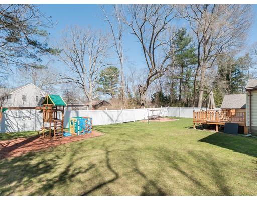 98 Wilmarth Road Randolph, MA 02368 - Photo 5 of 30 Gallery Image 5