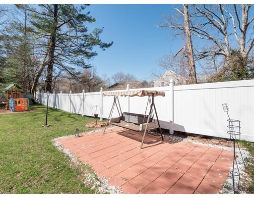 98 Wilmarth Road Randolph, MA 02368 - Photo 10 of 30 Gallery Image 10
