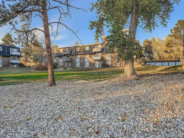 $1,495 | 140 East Highline Circle, Unit 105, Centennial, CO 80122