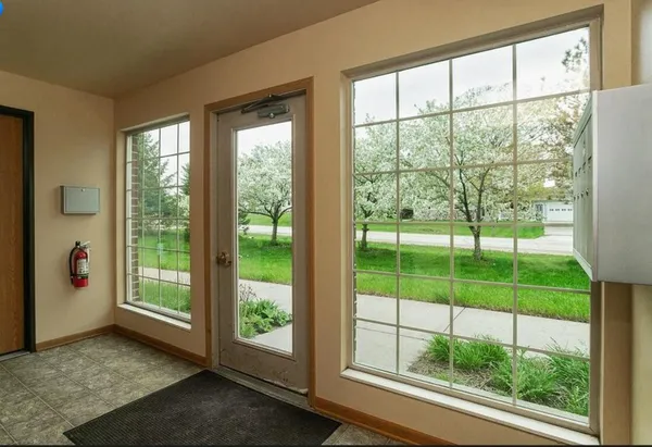 $169,500 | W1060 Marietta Avenue, Unit 112, Ixonia, WI 53036