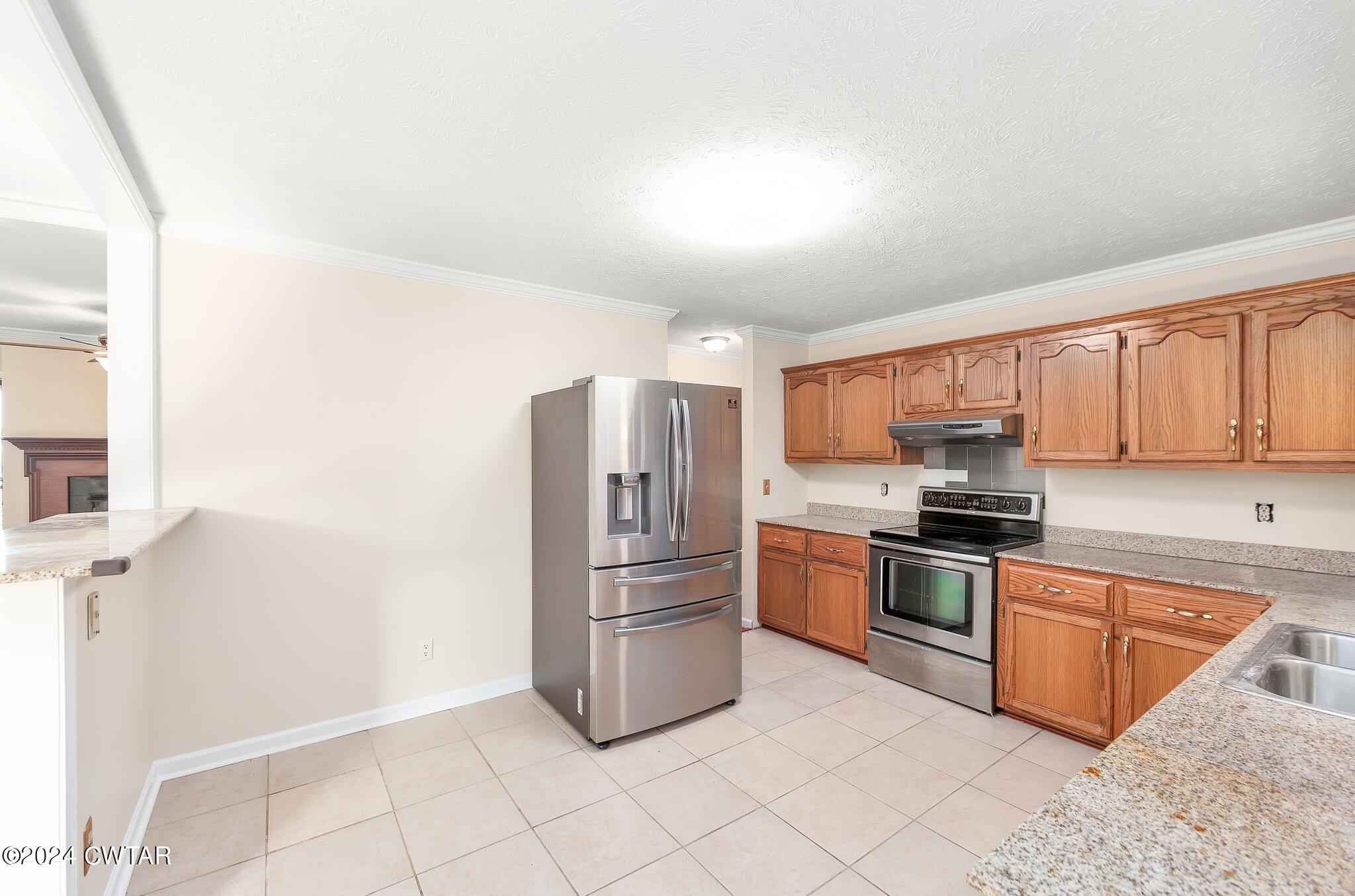 351 Friendship Road Brownsville, TN 38012 - Photo 10 of 33 351 Friendship kitchen2