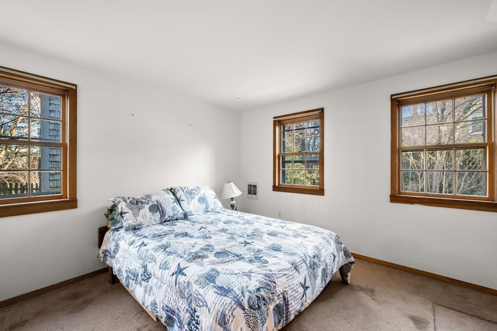 7 Mechanic Court Marblehead, MA 01945 - Photo 12 of 33