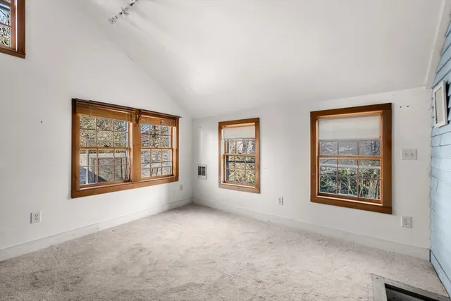 $999,900 | 7 Mechanic Court, Marblehead, MA 01945