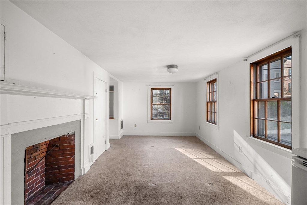 7 Mechanic Court Marblehead, MA 01945 - Photo 16 of 33
