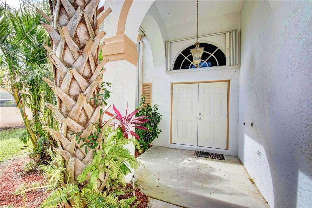 136 West Lee Road Delray Beach, FL 33445 - Photo 11 of 61 Photo 11