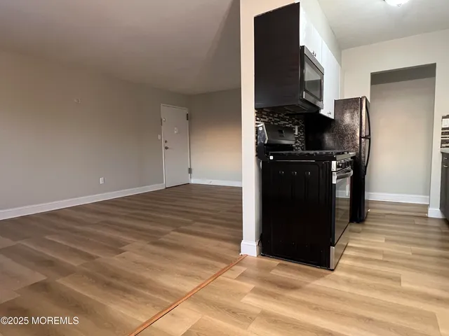 $1,900 | 12 Manchester Court, Unit H, Freehold, NJ 07728