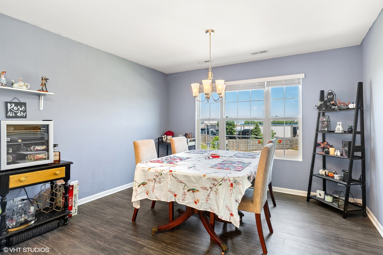 2350 Upland Road Pingree Grove, IL 60140 - Photo 4 of 21