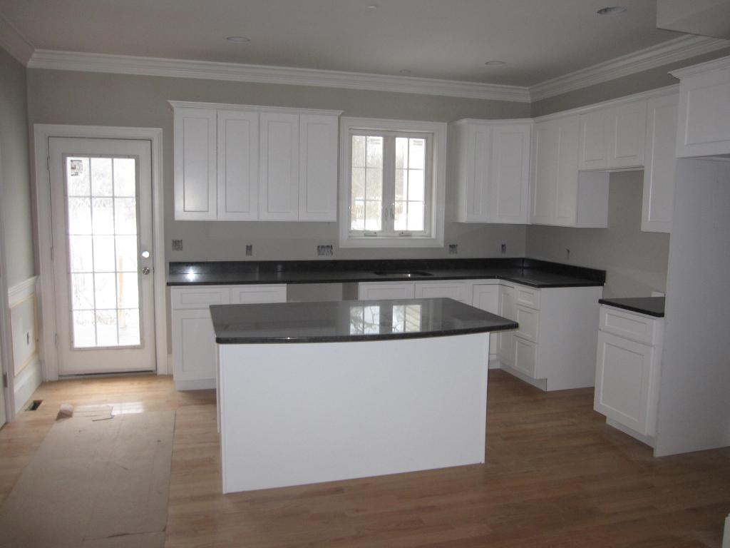 31 Windsor Lane, Unit 7 Exeter, NH 03833 - Photo 13 of 22 Gallery Image 13