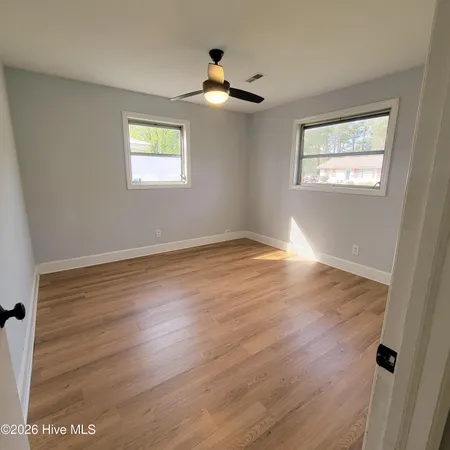 $159,000 | 200 South Smith Street, Burgaw, NC 28425