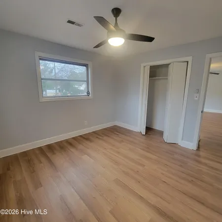 $159,000 | 200 South Smith Street, Burgaw, NC 28425