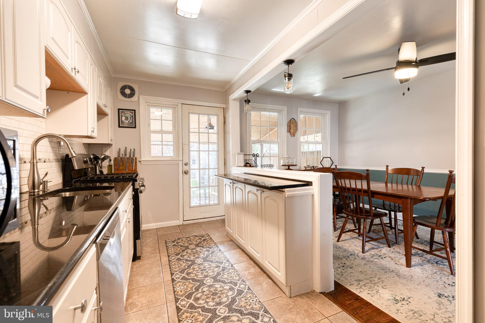 1603 Aberdeen Road Towson, MD 21286 - Photo 8 of 26