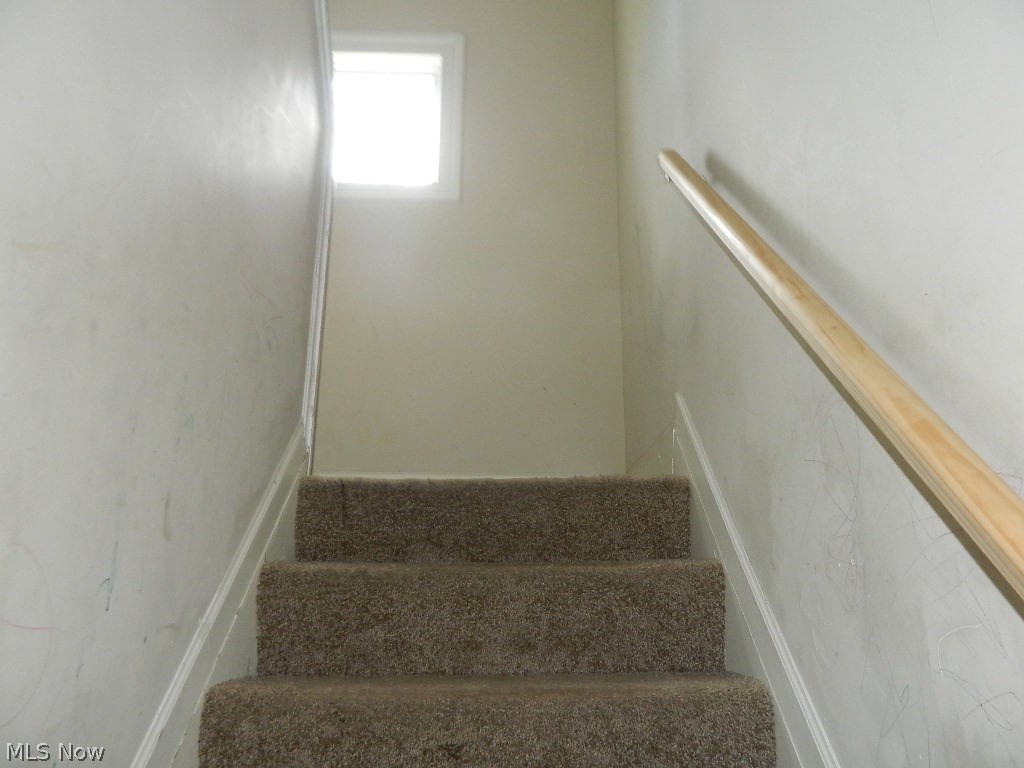 1047 Roanoke Road Cleveland Heights, OH 44121 - Photo 18 of 20 Gallery Image 18