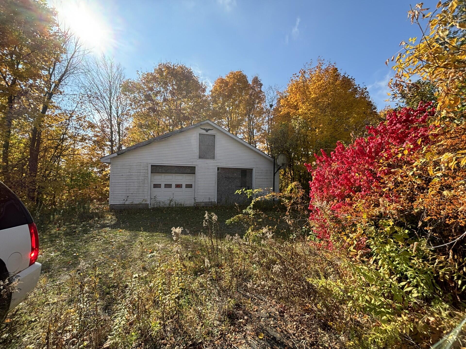 20 Florence Street Augusta, ME 04330 - Photo 2 of 14 thumbnail_IMG_8832