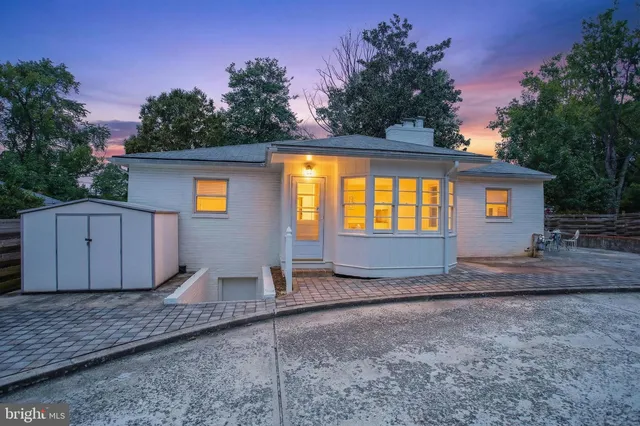 $4,200 | 5205 Saratoga Avenue, Chevy Chase, MD 20815