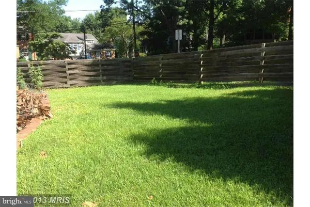 a view of park with bench