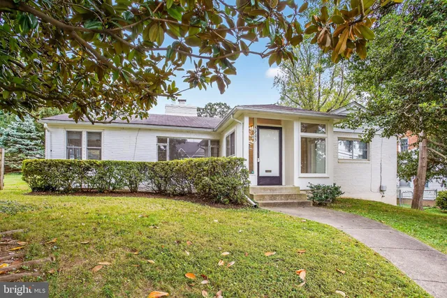 $4,200 | 5205 Saratoga Avenue, Chevy Chase, MD 20815