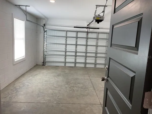 a view of a garage