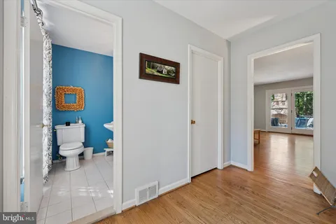 $1,050,000 | 349 Colket Lane, Wayne, PA 19087