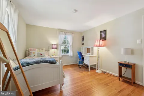 $1,050,000 | 349 Colket Lane, Wayne, PA 19087