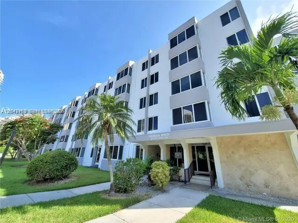 $1,925 | Sunny Isles Shores, Sunny Isles Beach, FL 33160
