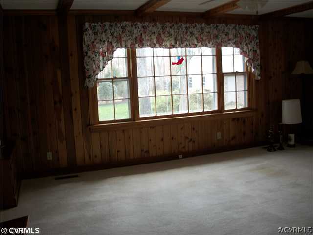 2541 Radstock Road Midlothian, VA 23113 - Photo 6 of 12 a view of an empty room with a window