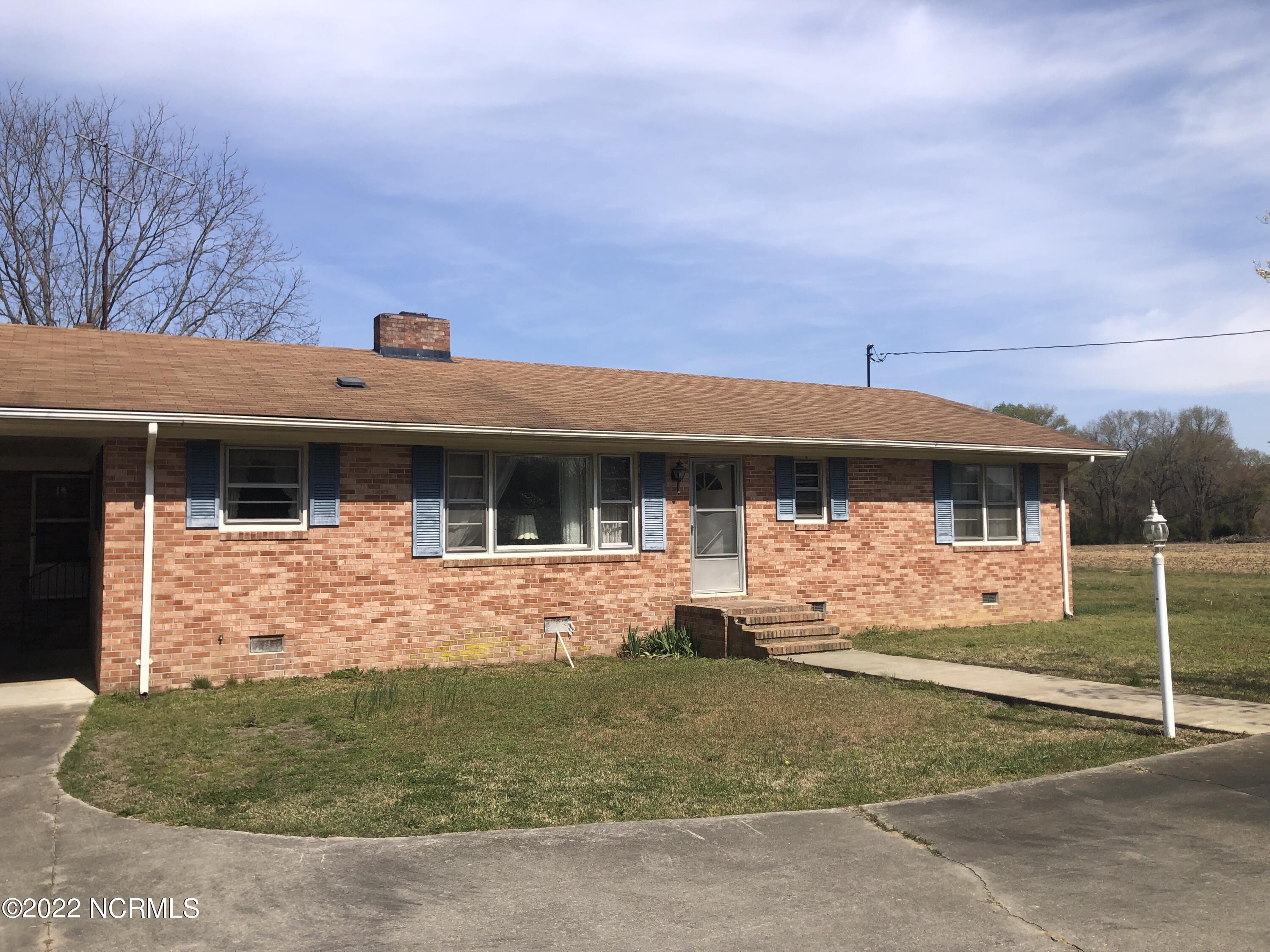 4251 Shirley Road Wilson, NC 27893 - Photo 2 of 2 Front 2
