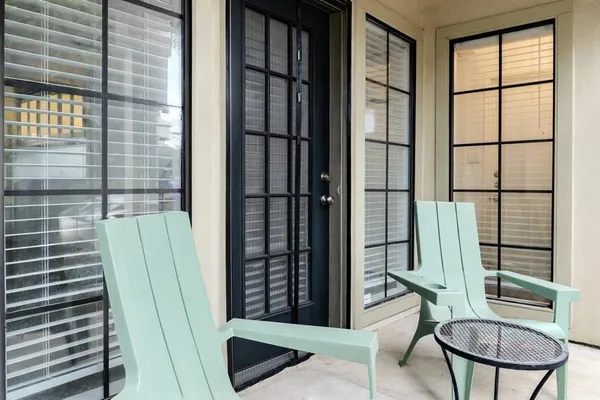 $2,100 | 3105 San Jacinto Street, Unit 117, Dallas, TX 75204