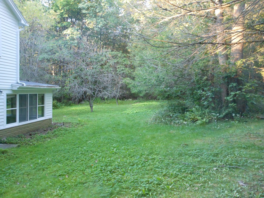112 Reservoir Road Westhampton, MA 01027 - Photo 4 of 28