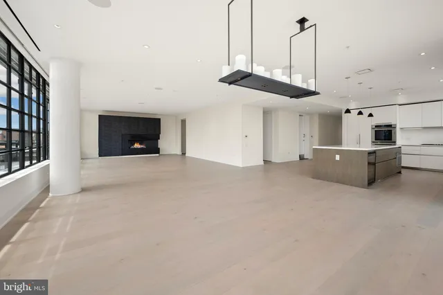 $25,000 | 1055 Wisconsin Avenue Northwest, Unit 4E, Washington, DC 20007