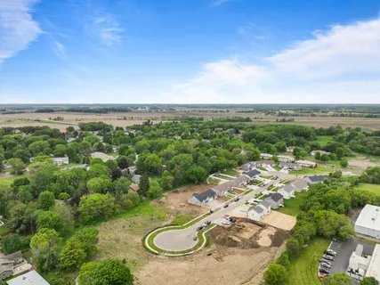 $332,900 | 1591 Meadowview Court, Whitewater, WI 53190
