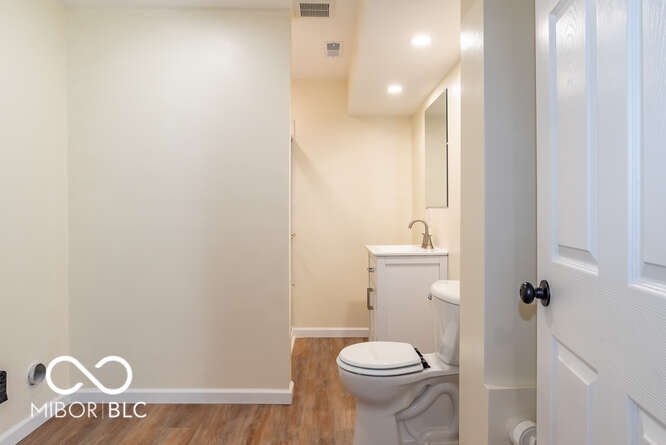 5222 East State Road Bloomington, IN 47401 - Photo 24 of 50